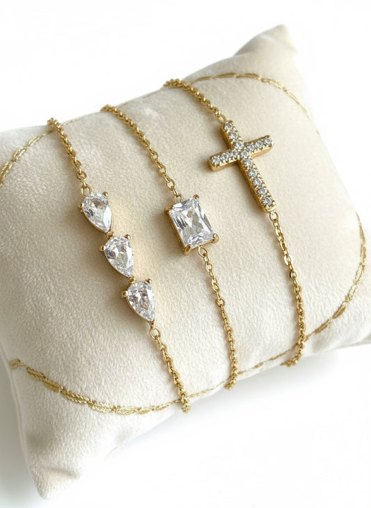 Clarity Rectangle White Zircon Accent 18k gold plated stainless steel bracelet