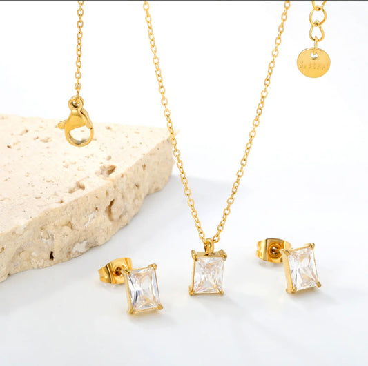 Clarity Rectangle White Zircon Necklace 18k gold plated stainless steel