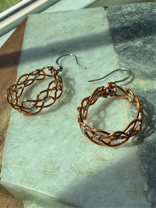 Nidea Braided hoop dangle earrings