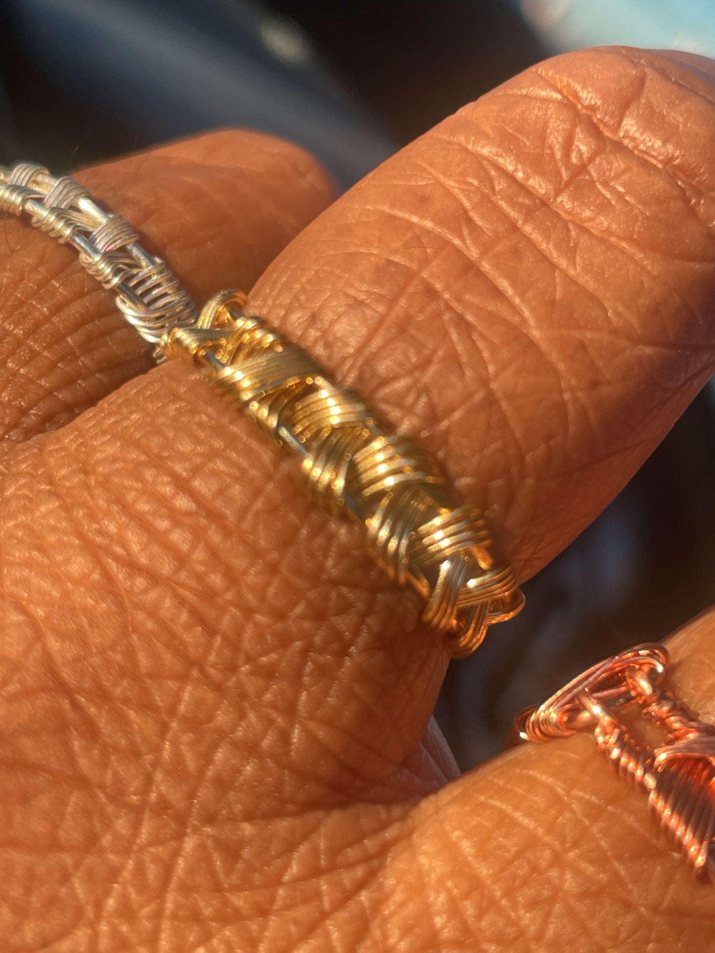 Woven band ring