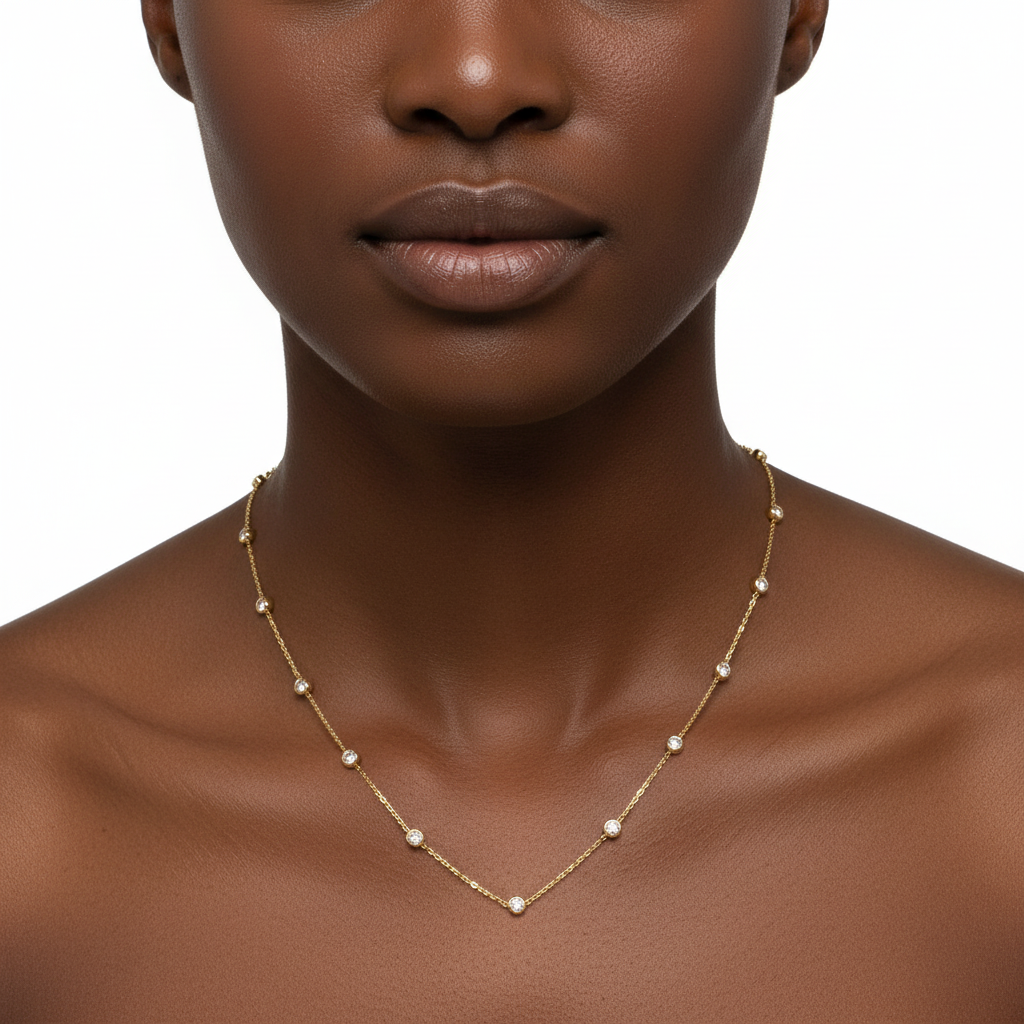 Diana Necklace – Round Pendant with Mixed Diamonds | Will and Mae