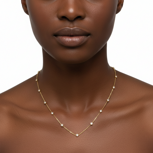 Diana Necklace – Round Pendant with Mixed Diamonds | Will and Mae