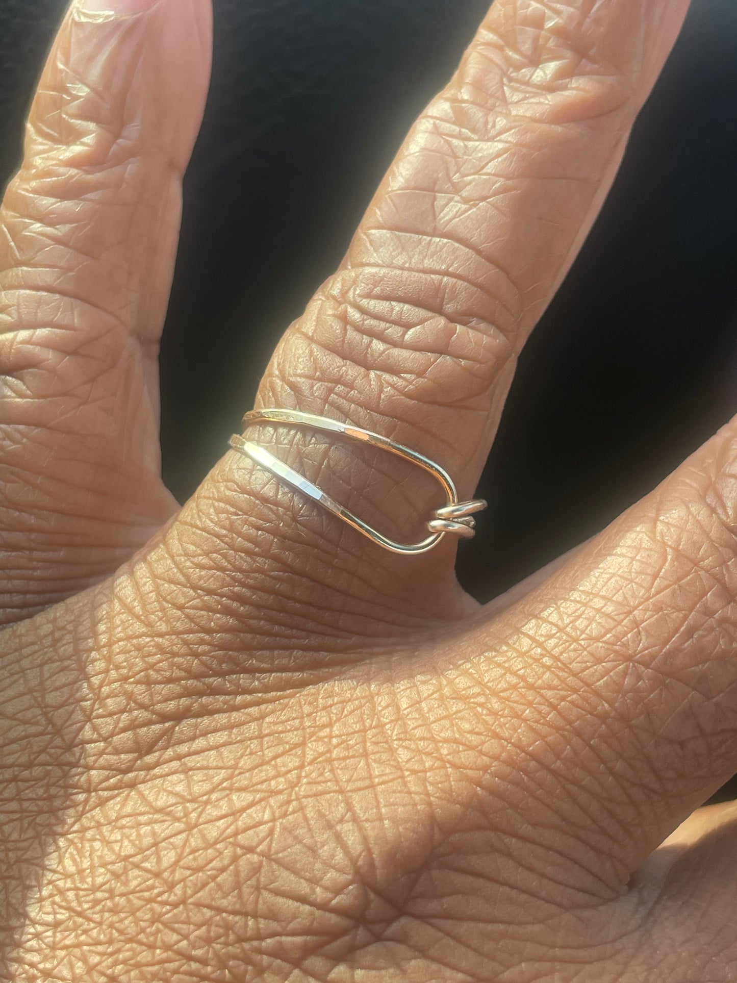 Simple beauty ring