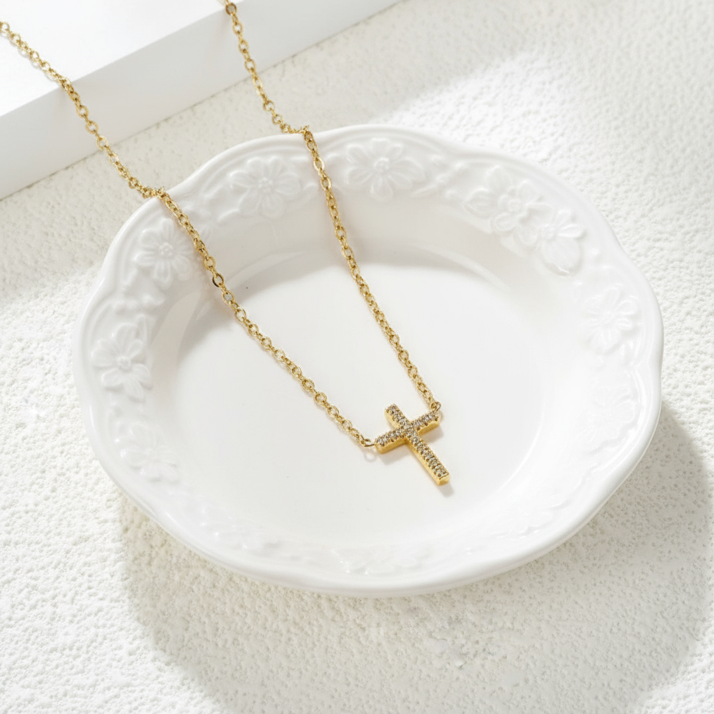John 3:16 Necklace – 18K Gold Plated Stainless Steel