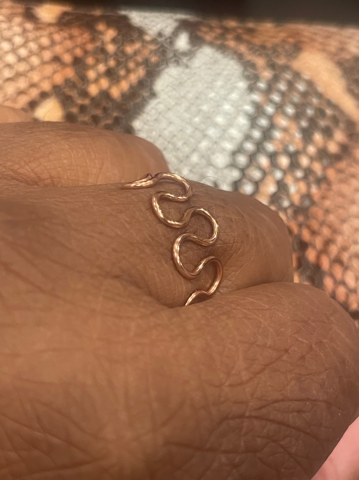 Wave ring