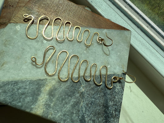 Wave Dangle earrings