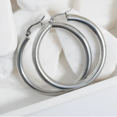 Milan Statement 18K Gold PVD Stainless Steel Chunky Hoop Earrings (60mm) – Bold Classic Hoops